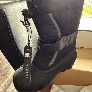Toddler Sorel Black Insulated Snow Boots
